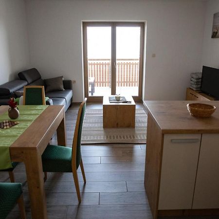 Apartmaji Hocka Koca Hočko Pohorje Екстериор снимка
