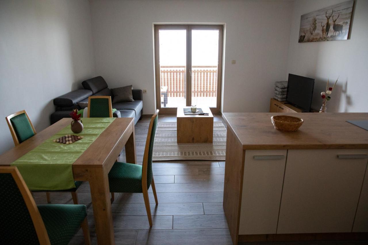 Apartmaji Hocka Koca Hočko Pohorje Екстериор снимка